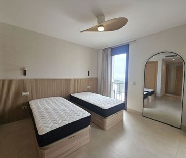 Middle Floor Apartment in Altos de los Monteros - Photo 3