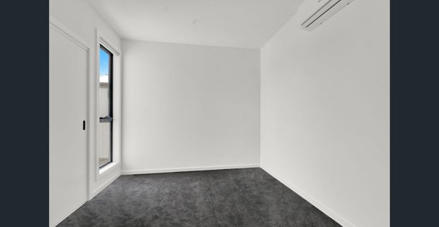 Modern, Stylish & Ready to Move In - Photo 1