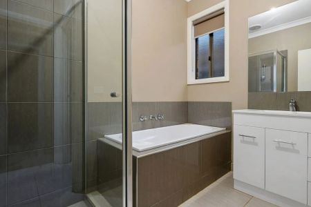 Spacious Four-Bedroom Home in Harkness - Photo 5