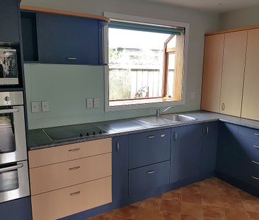 98 Melbourne Road, Island Bay Wellington 6023 - Photo 6