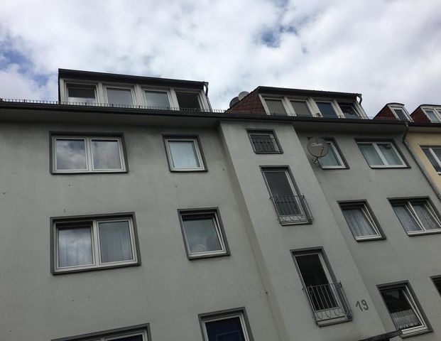 Von Privat! 3 Zi. Küche/BAD Wohnung 28199 HB Neustadt zum 01.03. - Photo 1