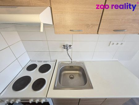 Pronájem bytu 3+1 72 m² - Photo 3