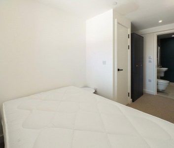 2 bedroom Flat To Rent Total Size: 593 SQ FT - Photo 3