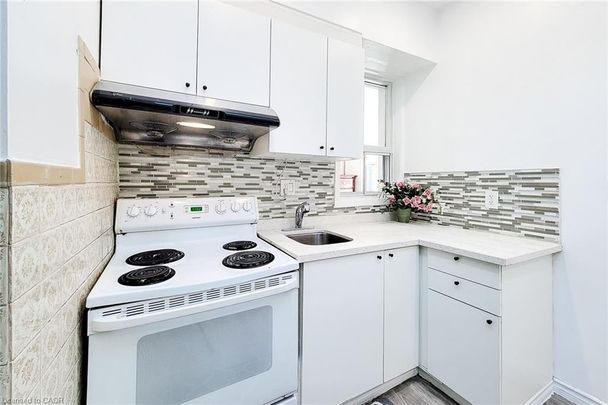 For Lease - 26 BARTON Street Unit# 2, Hamilton, Ontario - Photo 1