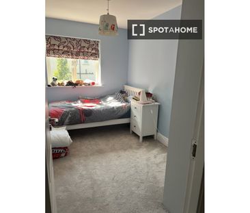 Room to rent in a house in Dublin - Photo 4