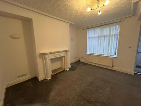 2 bedroom terraced house to rent - Photo 4