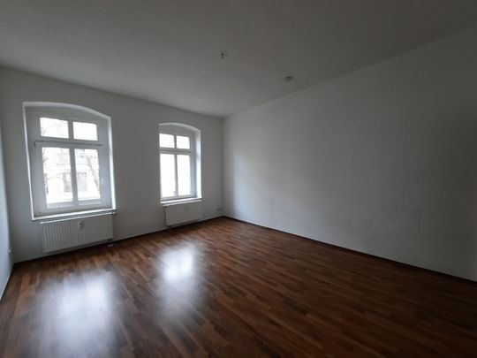 2-Raumwohnung inkl. Einbauküche sucht Nachmieter ! - Photo 1