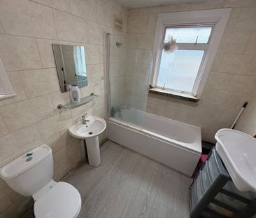 Bedsit, Upsdell Avenue, N13 - Photo 4