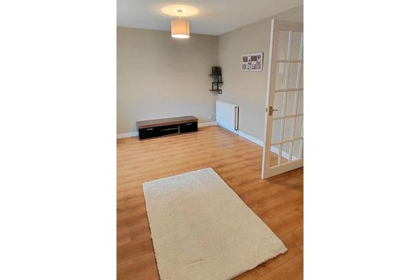 2 bed terraced house for rent in Livingston - Photo 1