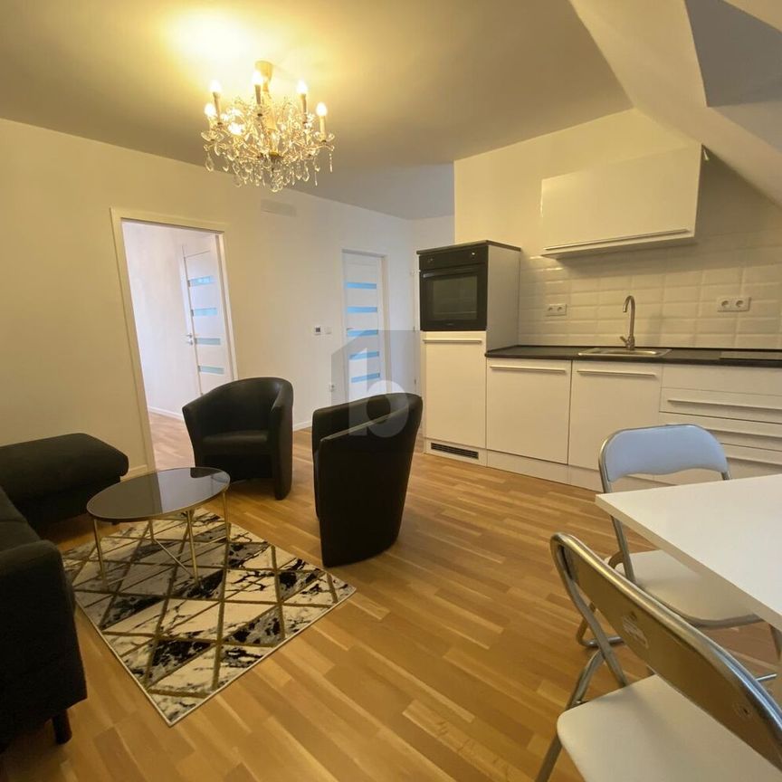 MÖBLIERTER ERSTBEZUG - Photo 1