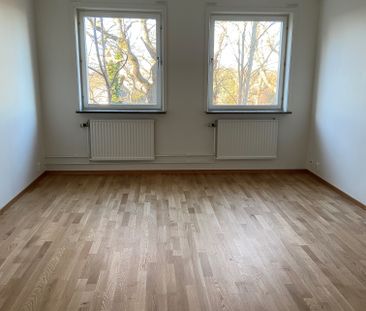 Tingsvägen 17 A - Foto 1