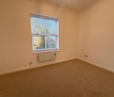 Cross In Hand, Heathfield - Photo 3