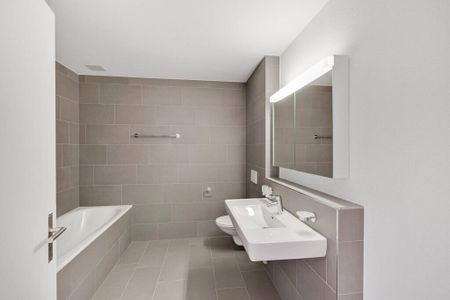 Dream home in a modern development - Photo 5