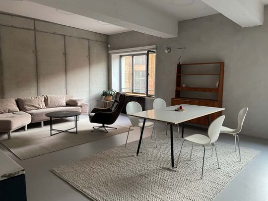 Apartment in Reinbeckstraße, Berlin for 212 m² with 2 bedrooms - Photo 1