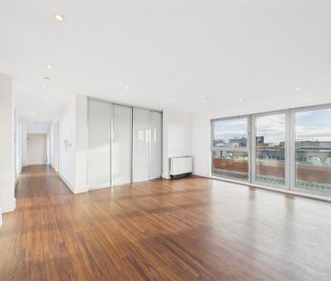 3 bedroom Penthouse to rent - Photo 4