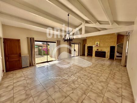 Location Maison 5 pièces 225m² LA HAIE FOUASSIERE 44690 - Photo 2