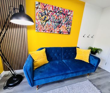 BEDROOM 1- HUGE DOUBLE ENSUITE - Photo 1