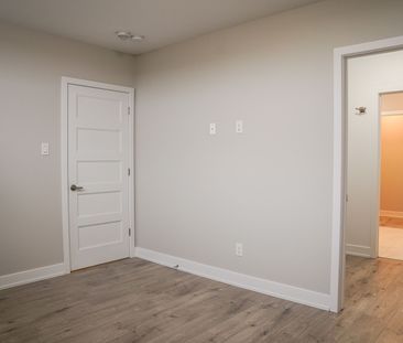 For Lease - 272 Moisson Street Unit# B, Russell, Ontario - Photo 2