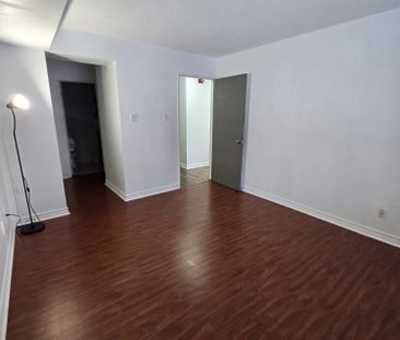 For Lease - 95 Trailwood Drive Unit# 713, Mississauga, Ontario - Photo 6