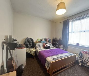 4 bedroom house share to rent - Photo 1