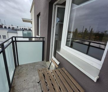 Komfortowe 2 pokoje z balkonem i garażem. - Photo 3