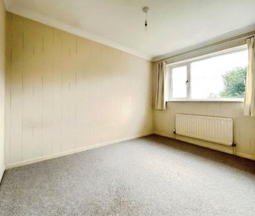 4 bedroom detached house to rent - Photo 4