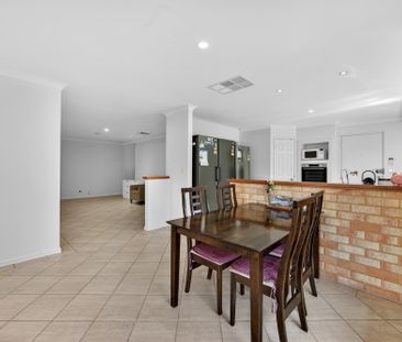 15 Heathfield Drive, Landsdale Wa 6065 - Photo 6