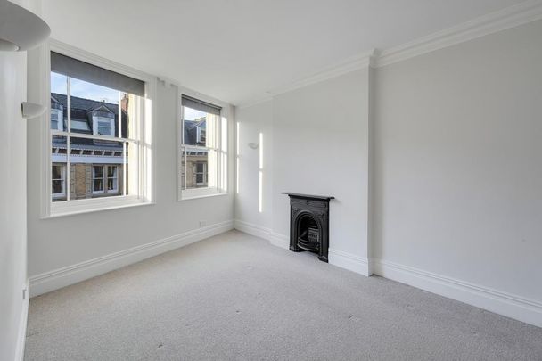 3 bedroom flat to rent - Photo 1