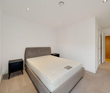 2 bedroom flat to rent - Photo 6