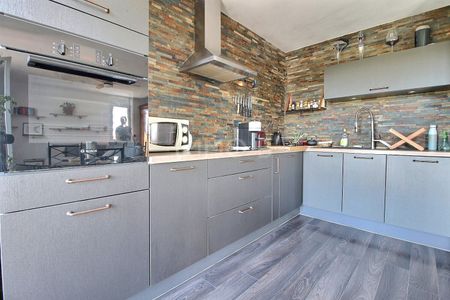 Location Appartement 4 pièces 84m² TOULOUSE 31400 - Photo 4