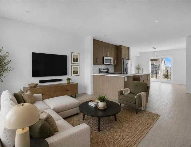 Modern Savanna Townhome | 4 Beds | 2.5 Baths | Double Garage — 4 Bedrooms Townhouse - Photo 1