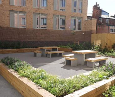 2 bedroom apartment to rent - Photo 1