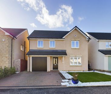 Detached house to rent on - Photo 4