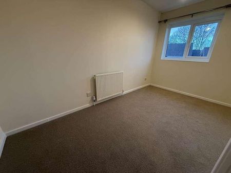 Nightingale Avenue, Frome, Somerset, BA11 - Photo 2