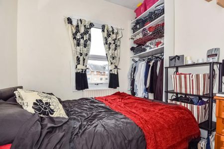 2 bedroom maisonette to rent - Photo 3