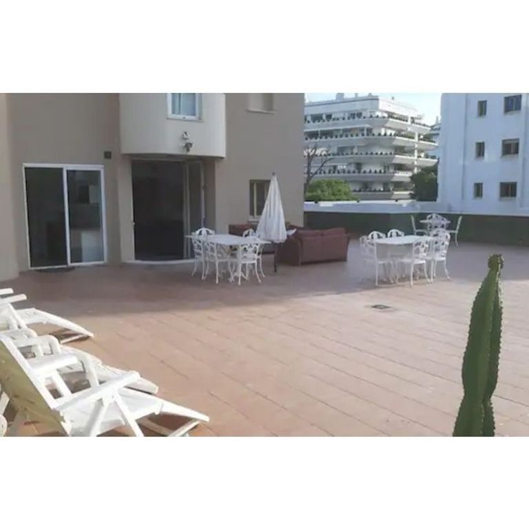 2 room luxury Flat for rent in Marbella, Andalusia - Photo 1