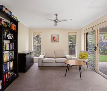 Spacious Family Living in the Heart of Birtinya! - Photo 1