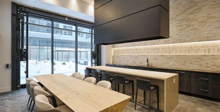 For Lease - 2450 Old Bronte Road Unit# 647, Oakville, Ontario - Photo 4