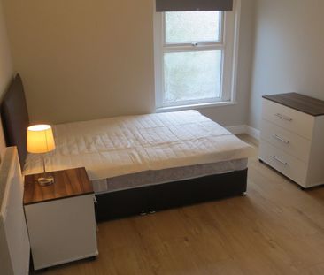 Double Room - 10 mins bus or cycle to town - Photo 1