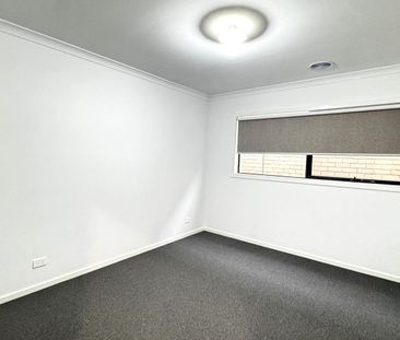 For Lease – Modern Family Living in the Heart of Donnybrook - Photo 1