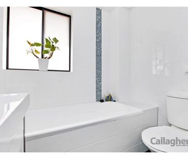 Contemporary 2 Bedroom Apartment with Parking - Photo 3