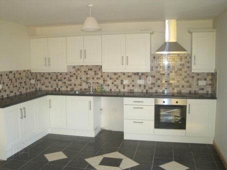 The Old Fort, Strathfoyle, Londonderry, BT47 6SS - Photo 2