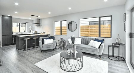 Location and convenience! - Photo 5