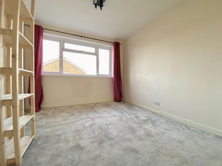 3 bedroom terraced house to rent - Photo 2