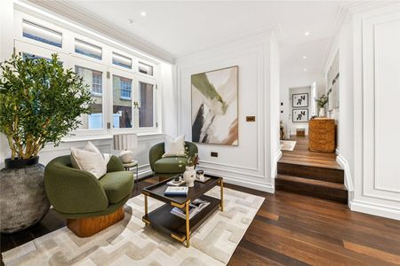 Charles Street, W1J - Photo 2