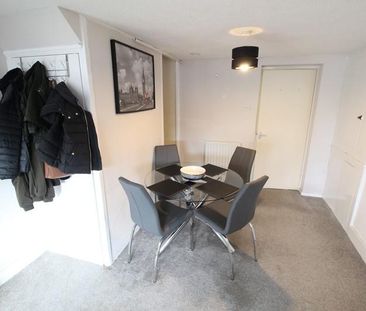 2 bedroom cottage to rent - Photo 2