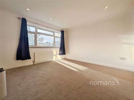 Crockhamwell Road, Woodley, Reading, Berkshire, RG5 - Photo 3