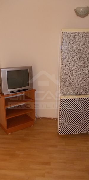 Garsoniera Socola Granit, locatie buna, dotata, mobilata, 160 euro - Photo 1