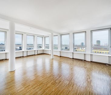 Wohnen in der zehnten Etage mit Gebirgsblick - Photo 5