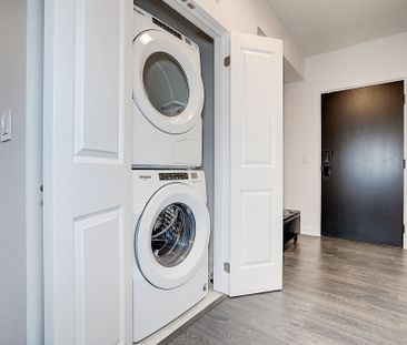 For Lease - 3200 William Coltson Avenue Unit# 724, Oakville, Ontario - Photo 5